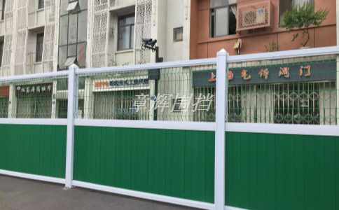 簡(jiǎn)易圍擋在舉辦文藝活動(dòng)中的應(yīng)用方式和技巧有哪些？（文藝活動(dòng)中簡(jiǎn)易圍擋的應(yīng)用策略）